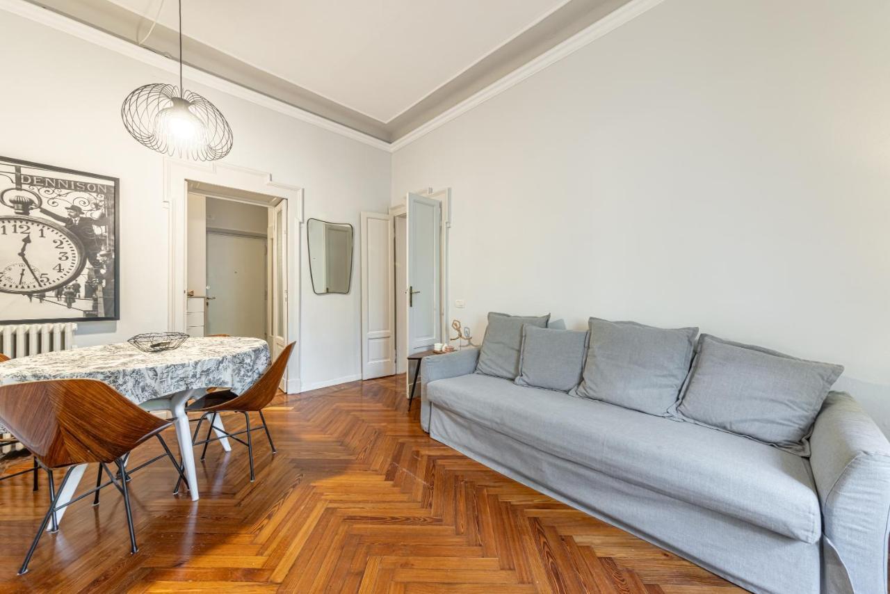 Monte Nero Charme Apartment Milan Extérieur photo
