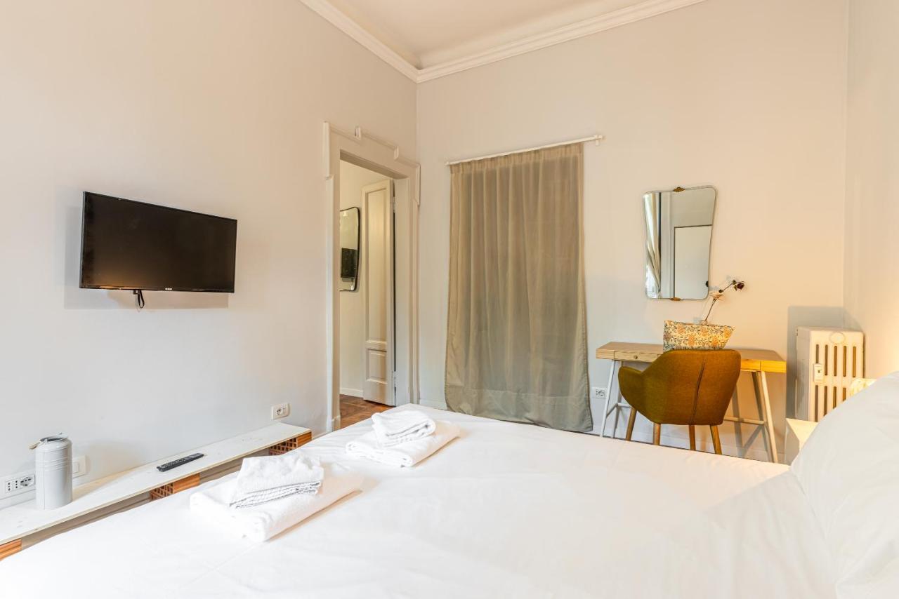 Monte Nero Charme Apartment Milan Extérieur photo